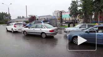 ДТП на улице Коммуны парализовало движение транспорта на несколько часов