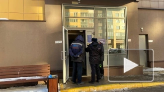 Конфликтный ЖК на Среднерогатской без ведома жильцов ставит канализационные заглушки и меняет домофоны