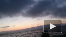 Очевидцы: над островом Русский взорвался метеорит