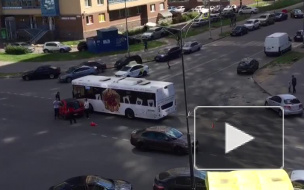 На перекрестке в Кудрово произошла вторая авария за день