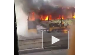 В Красноярске загорелся трамвай с пассажирами 