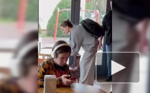 Очевидцы заметили Анджелину Джоли в кофейне во Львове 