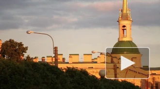 Гостям Петербурга стыдно спать в белые ночи