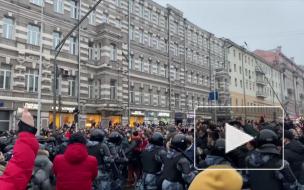 Госдеп США осудил действия силовиков на акциях протеста в России