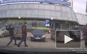 Разбойное нападение в Челябинске попало на видео