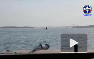 В Новосибирске двух мальчиков унесло течением на льдине