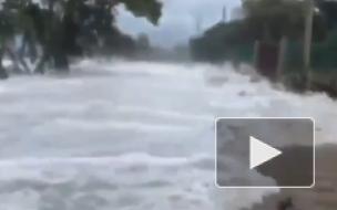 Колумбия: ураган "Йота" повредил 98% инфраструктуры острова Провиденсия