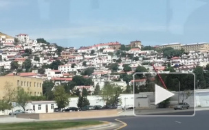 Девятиклассница из Петербурга улетела в Баку и угодила в плен к отчиму