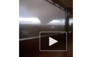 Появилось видео торнадо в Риме