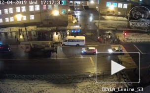 В Красном Селе мальчик попал под колеса иномарки
