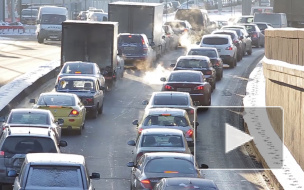 Снег и мороз спровоцировали массовые ДТП в Петербурге