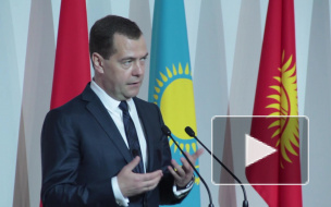 Дмитрий Медведев в Петербурге рассказал про санкции