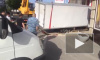 В Ростове служебный грузовик ГУФСИН провалился в яму