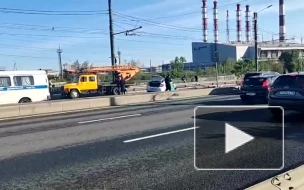 В аварии с автовышкой на проспекте маршала Жукова погиб пассажир такси