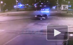 Четыре человека пострадали в аварии на проспекте Ветеранов