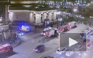 Вечером в Петербурге у "Площади Восстания" собрались экстренные службы 