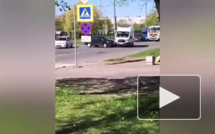 Легковушка столкнулась со "Скорой" на перекрестке Академика Бойкова и Вавиловых