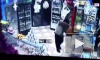 Видео из Волгограда: недовольный покупатель поджег магазин