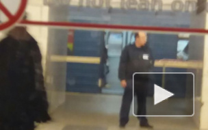 Станция "Технологический институт" закрыта из-за бесхозного предмета