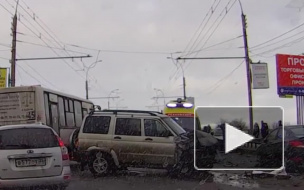 Видео массового ДТП из Вологды: трассу не поделили 4 машины