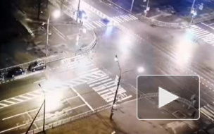 Две иномарки столкнулись на пересечении Апрельской улицы и проспекта Металлистов