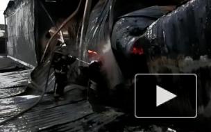 Появилось видео ликвидации крупного пожара на Пискаревском проспекте