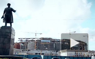 На недостроенной "Зенит-Арене" включили постоянную подсветку