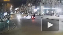 Видео из Волгограда: Автоледи на "Порше" снесла ВАЗ на перекрестке