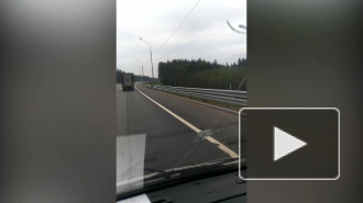 На "Скандинавии" самосвал прилег на обочину дороги