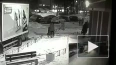 Видео: грузчики магазина избили мужчину за замечание ...