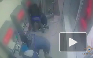 Видео: в Москве неизвестные взорвали банкомат и унесли 40 млн рублей