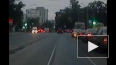 Видео: Яма не оставила водителю шансов