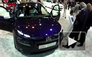 "Парижский автосалон": появились первые впечатления очевидцев от нового Citroen C4 Cactus