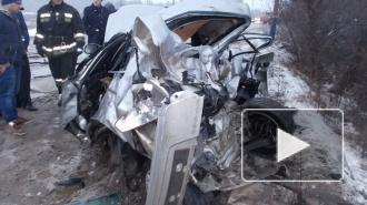 В Нижегородской области при столкновении легковушки и автобуса пострадало 11 человек, двое погибло(фото)