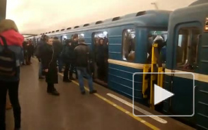 Метро "Сенная площадь" закрыта для пассажиров