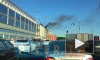Видео: на Синопской набережной загорелось здание "Ростелекома"