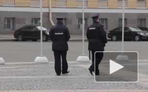 Двое грабителей сковали модного петербуржца и обчистили его квартиру