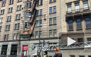 В управляющей компании дома с обрушившимися балконами на Кирочной не стали комментировать ситуацию