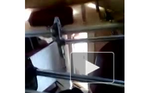 Пассажирский поезд врезался в КамАЗ под Нижневартовском