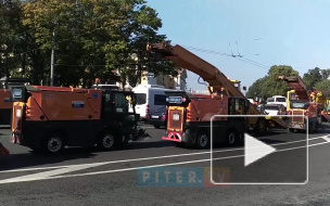 Парад уборочной техники на Дворцовой