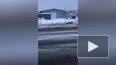 Видео: в Тосно перевернулся грузовик после столкновения ...