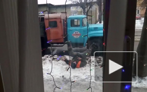 Пьяные коммунальщики в Орле опозорились на всю страну