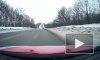Видео: автомобиль врезался в отбойник во Владимире