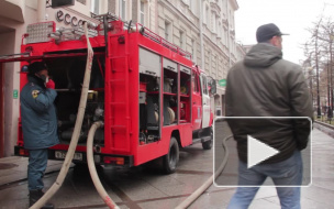 В Колпино горит ижорский завод