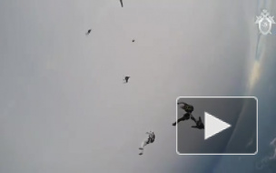 Опубликовано видео смертельного прыжка парашютистов в Татарстане