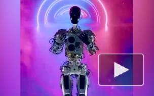 Глава Tesla Илон Маск представил прототип человекоподобного робота Optimus