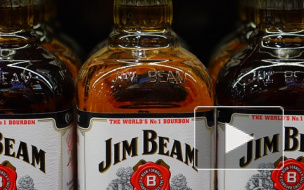 Видео: В Кентукки пожар уничтожил более 8 миллионов литров бурбона