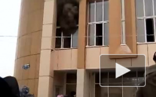 В сети появилось видео пожара Красноярского ДК, где проходил детский праздник