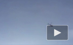 В Сургутском районе лежит вверх тормашками вертолет, пилот авиаразведки погиб