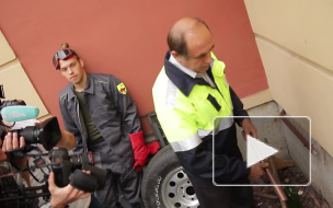 Злостному неплательщику из элитного дома, задолжавшему за коммунальные услуги 1 млн рублей, отпилили трубу